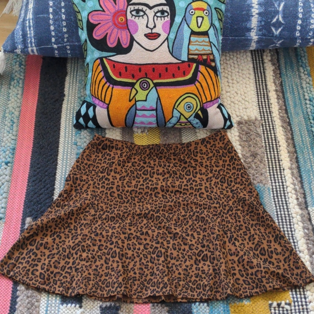 THE LIMITED Skirt Size S with FREE shipping!